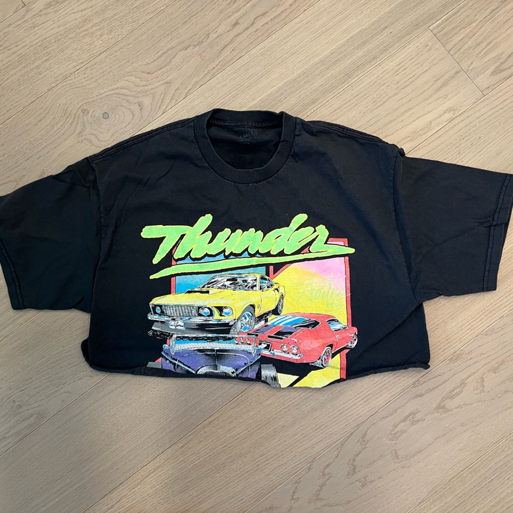 T shirt